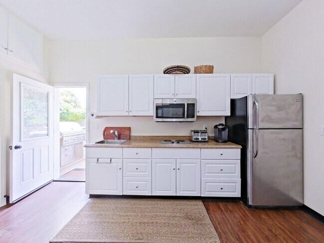 Building Photo - 33702 Calle Conejo