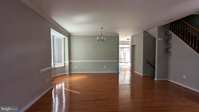 Building Photo - 12950 Tonka Ct