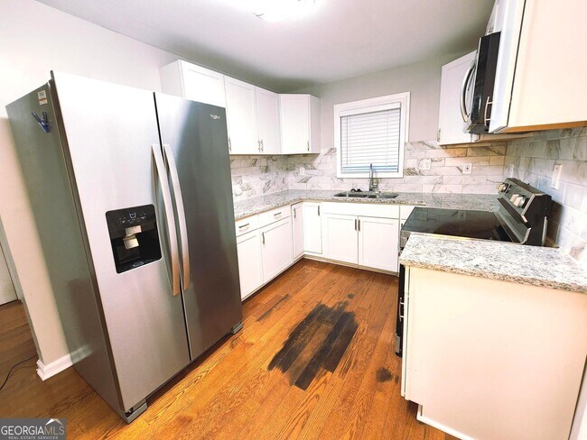 Building Photo - 1961 Browns Mill Rd SE