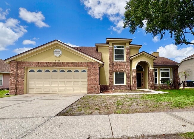 Building Photo - Beautiful 4BR/2.5BA Water View Home - Deer Hollow in the Deerfield Community!
