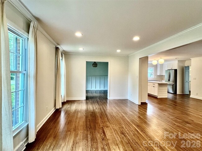 Building Photo - 6414 Greencove Dr