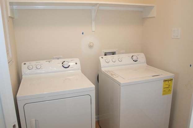 Building Photo - 3027 Cimarron Pass Dr