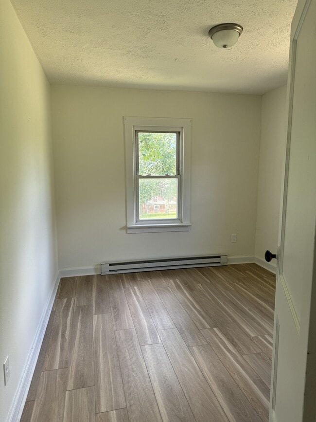 Building Photo - 71 Powers Rockwell Ln