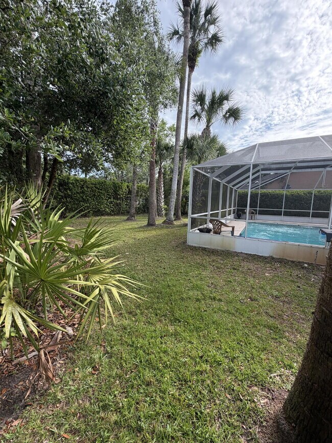 Building Photo - Beautiful Pool Home for Rent in Palm Coast