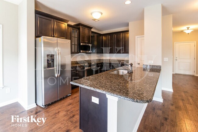 Building Photo - 423 Mountain Laurel Cir