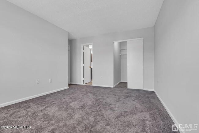 Building Photo - 1236 Edpas Rd