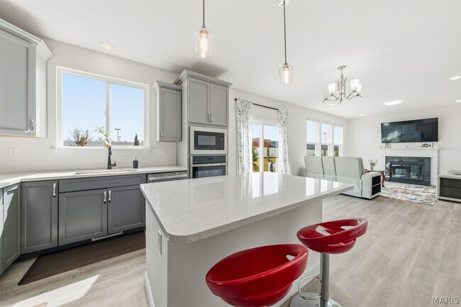 Building Photo - 106 Sommerset Ct