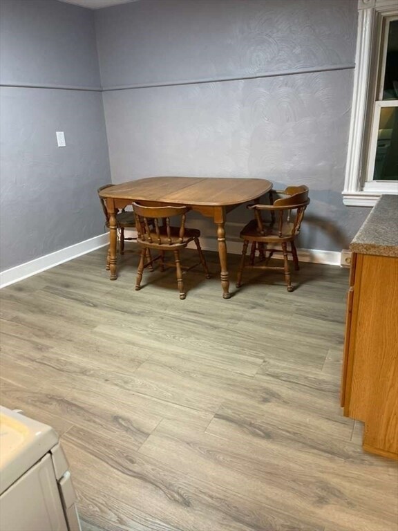 Building Photo - 125 High St