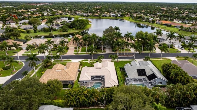 Building Photo - ** BRIARWOOD ** 3 BED / 2 BATH - POOL HOME - TURNKEY FURNISHED - SEASONAL OR SHORT TERM