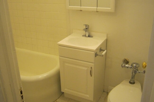 Floorplan - 1440 E. 52nd Street