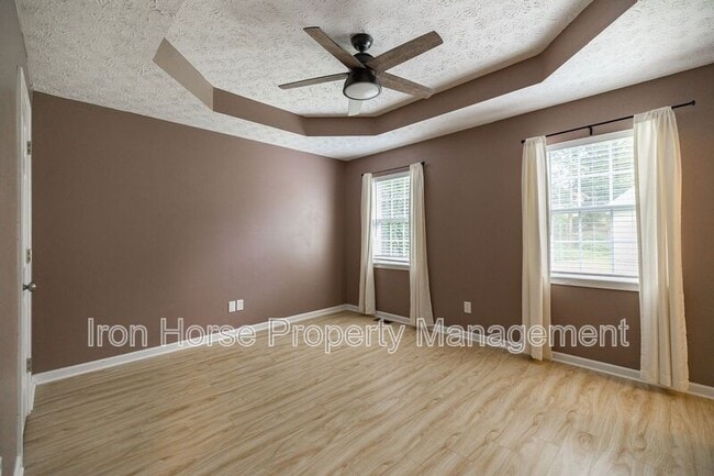 Building Photo - 357 Mary Alice Dr