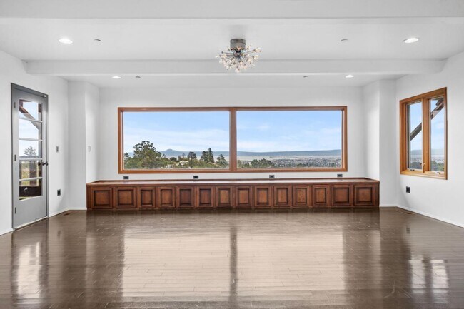 Building Photo - 15 Anson Rd