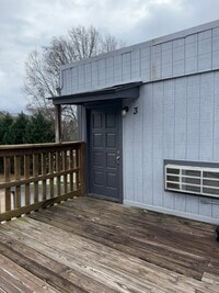 Building Photo - Spivey Apartments