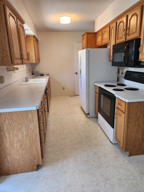 Building Photo - 1416 SW 15th St