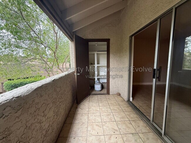 Building Photo - 4554 E Paradise Village Pkwy N