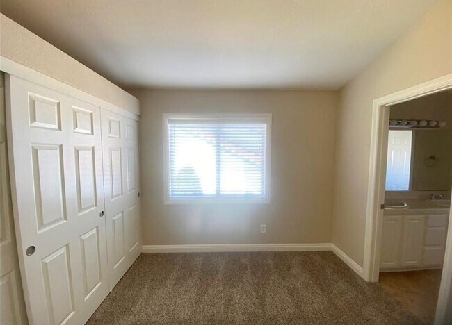 Building Photo - Wolf Valley Estates - Pool and Spa - Pets ...