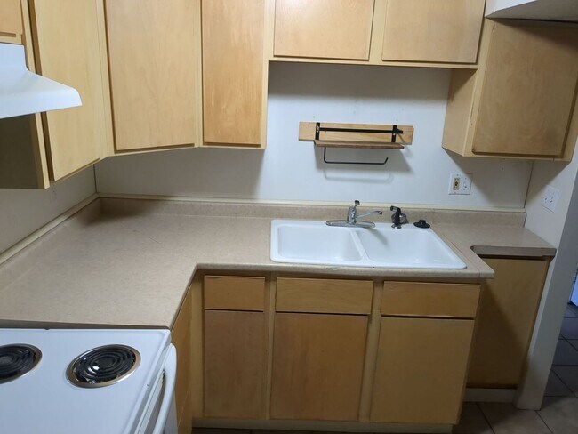 Building Photo - 8177 Darin St