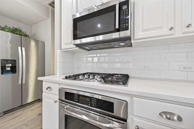 Building Photo - 155 E Concord Valley Cir