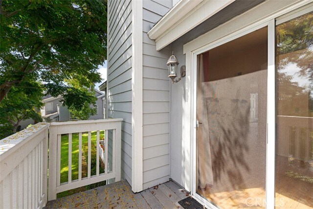 Building Photo - 22 Campton Pl