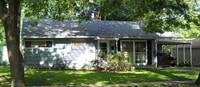 Building Photo - Sublease Available for Move in July 22!