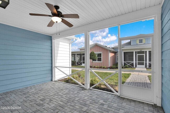 Building Photo - 402 Parrot Ln