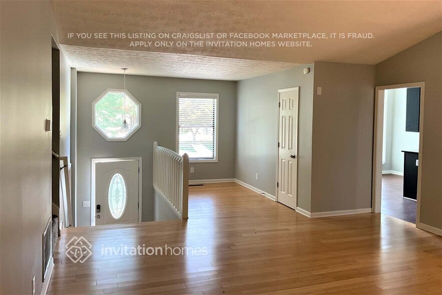 Building Photo - 2417 Broward Dr