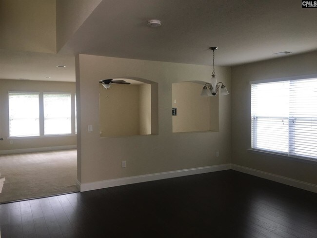 Building Photo - 121 Bartram Way