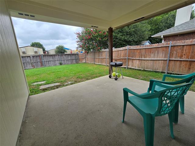 Building Photo - 2800 Spencer Cir
