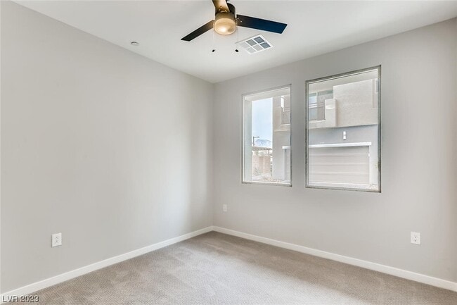 Building Photo - 11297 Hidden Peak Ave