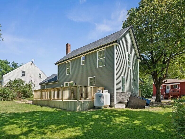 Building Photo - 7 Farnsworth St