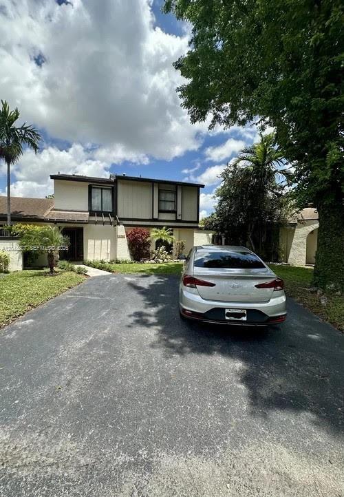 Building Photo - 12701 SW 70th Ln