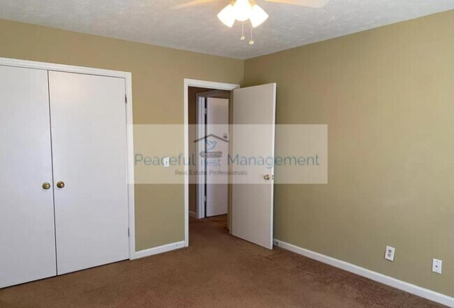 Building Photo - 6339 Olde Towne Dr