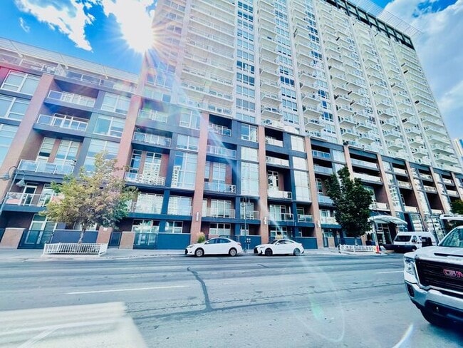 Primary Photo - 255 N Sierra St