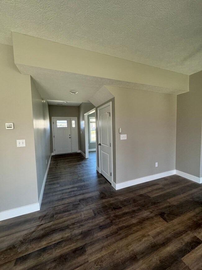 Building Photo - 4 Bedroom Single Family Home - WEST LAFAYETTE