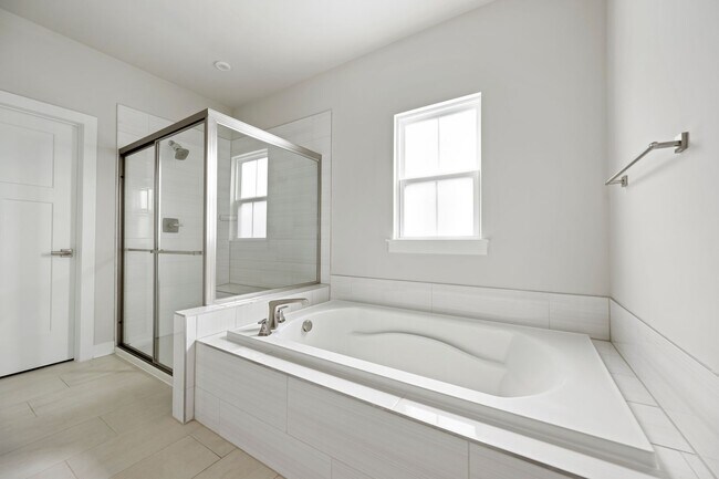 Building Photo - New in 2022 - lovely single family home in Ocean Meadows
