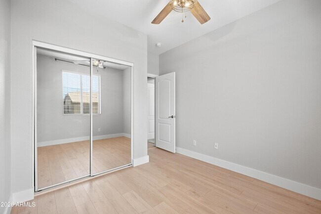 Building Photo - 4248 S Mariposa Dr