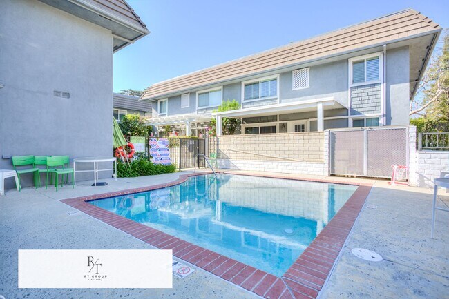 Building Photo - Arcadia School District | Quiet 4-Unit Community