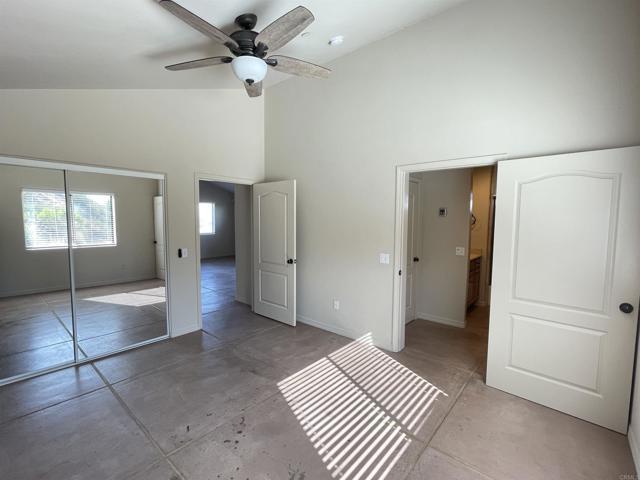 Building Photo - 12478 Hillpoint Ct