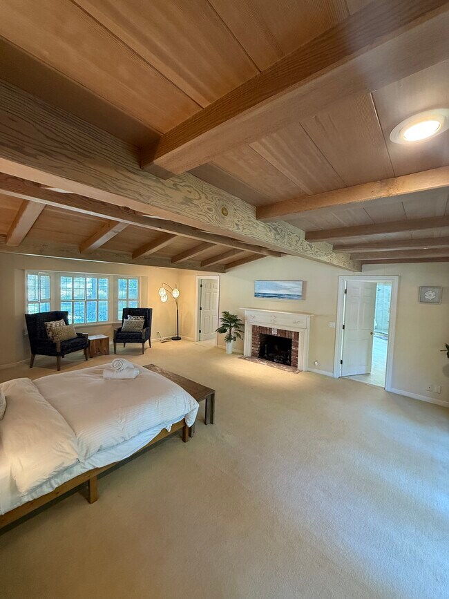 Building Photo - 25567 Willow Pond Ln
