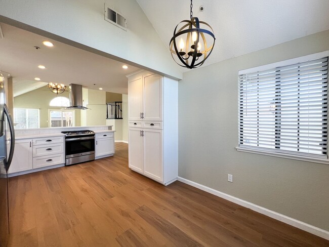 Building Photo - Updated Three Bedroom Home in the Heart of Napa