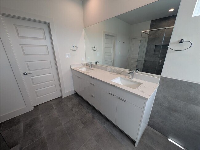 Building Photo - 12810 Cozumel Ln