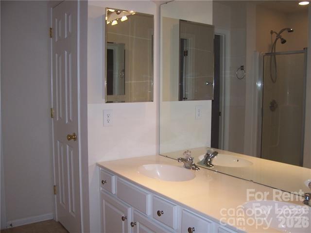 Building Photo - 8115 Kincaid Ct