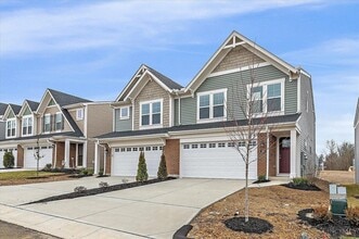 Building Photo - Trendy Newer-Build 3BR Craftsman with Loft, Patio & Attached Garage in Cincinnati