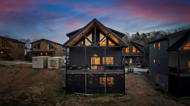 Building Photo - 528 Warbonnet Wy