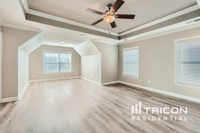 Building Photo - 3821 Litchfield Dr