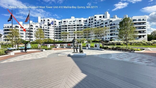 Building Photo - 2001 Marina Dr