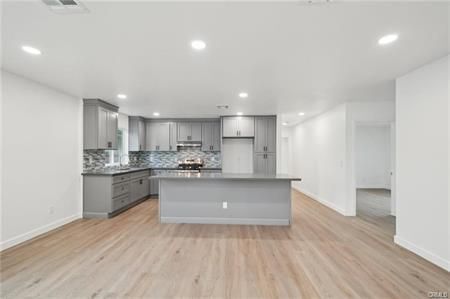 Building Photo - 4664 Sierra St
