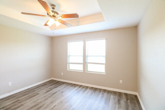 Building Photo - 12302 Skyview Amber Ct