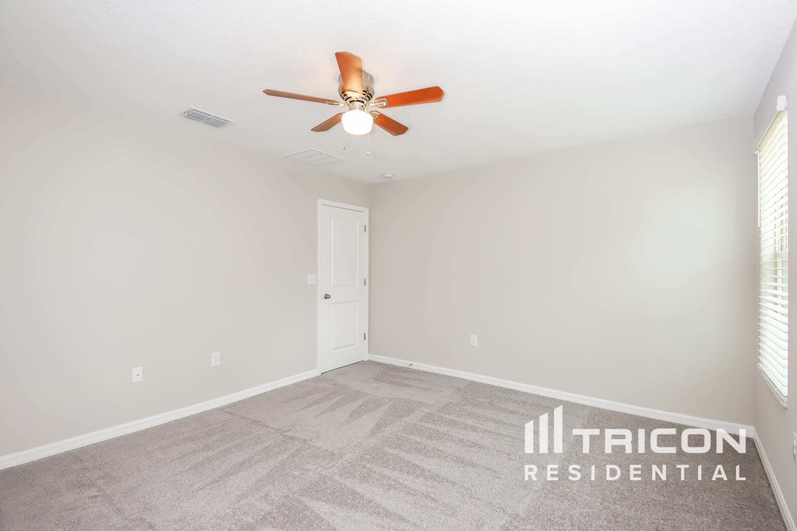 Building Photo - 12737 Lemon Pepper Dr