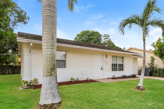 Building Photo - 6126 Arcade Ct